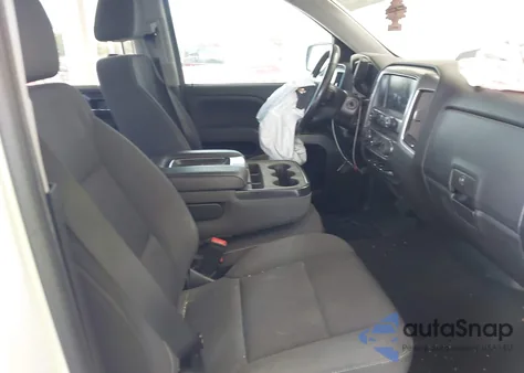 2018 Chevrolet Silverado 1500 1Lt z USA, uszkodzony, nr VIN 3GCPCREC5JG577746